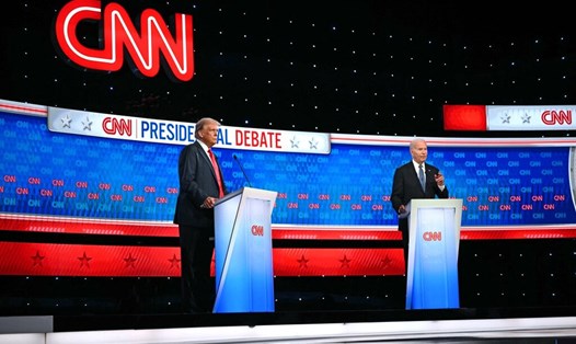 Ông Joe Biden và ông Donald Trump trong phiên tranh luận đầu tiên của cuộc bầu cử tổng thống Mỹ 2024. Ảnh: AFP