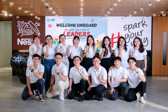 Chương trình Quản trị viên tập sự (Nestlé Spark The Next Leaders) đem đến cho các bạn trẻ tiềm năng cơ hội phát triển toàn diện qua việc kết hợp đào tạo.Ảnh Nestlé