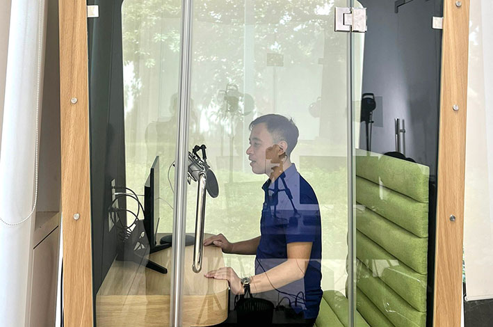 Hình ảnh thu nhận sinh trắc học (giọng nói) khi công dân làm thẻ căn cước. Ảnh: C06