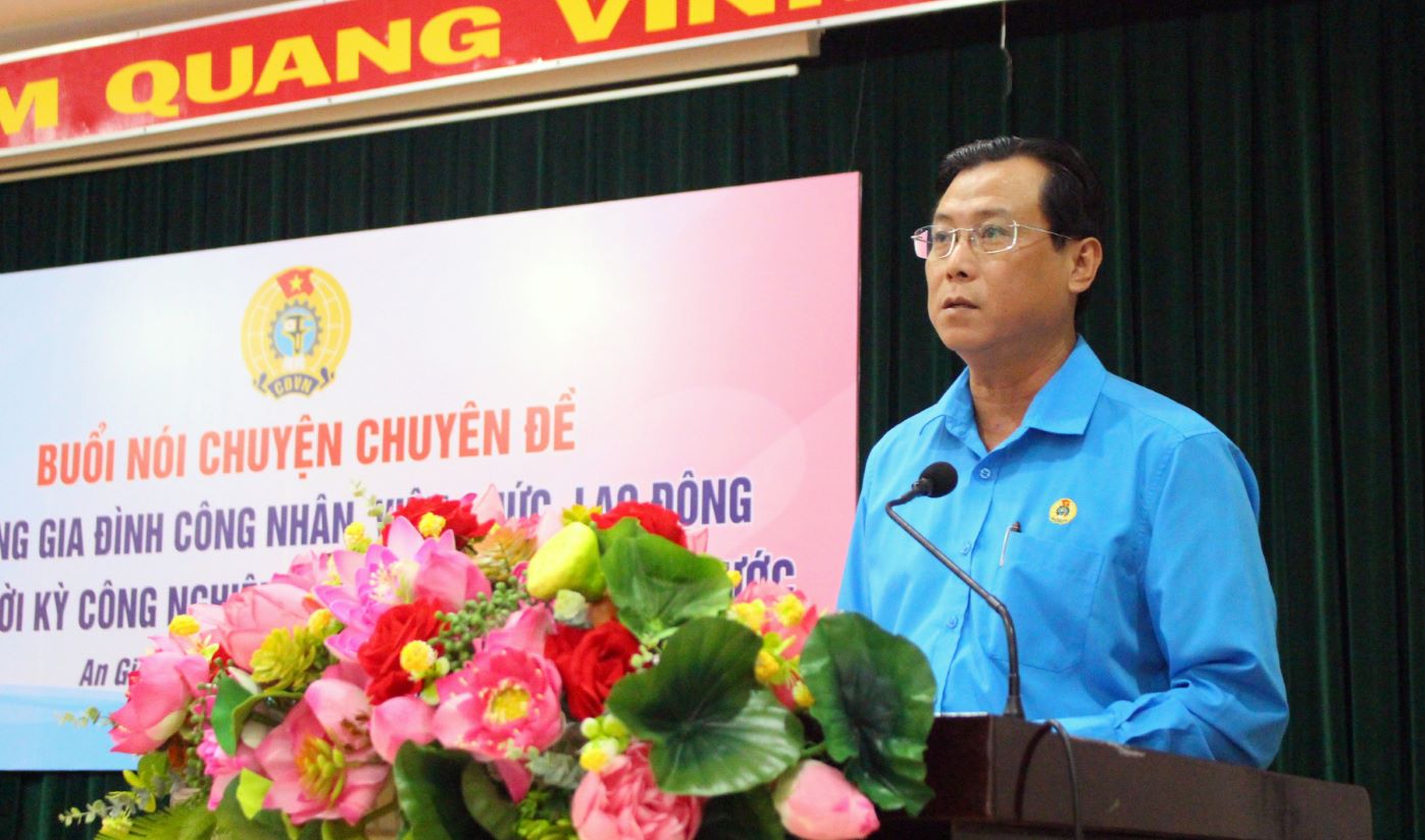 Phó Chủ tịch LĐLĐ tỉnh An Giang Nguyễn Nhật Tiến. Ảnh: Lâm Điền 