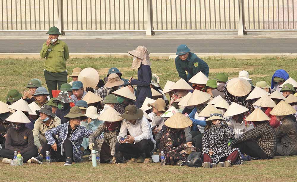 Lực lượng của tỉnh Điện Biên tham gia luyện tập chuẩn bị cho Lễ Kỷ niệm 70 năm Chiến thắng Điện Biên Phủ. 