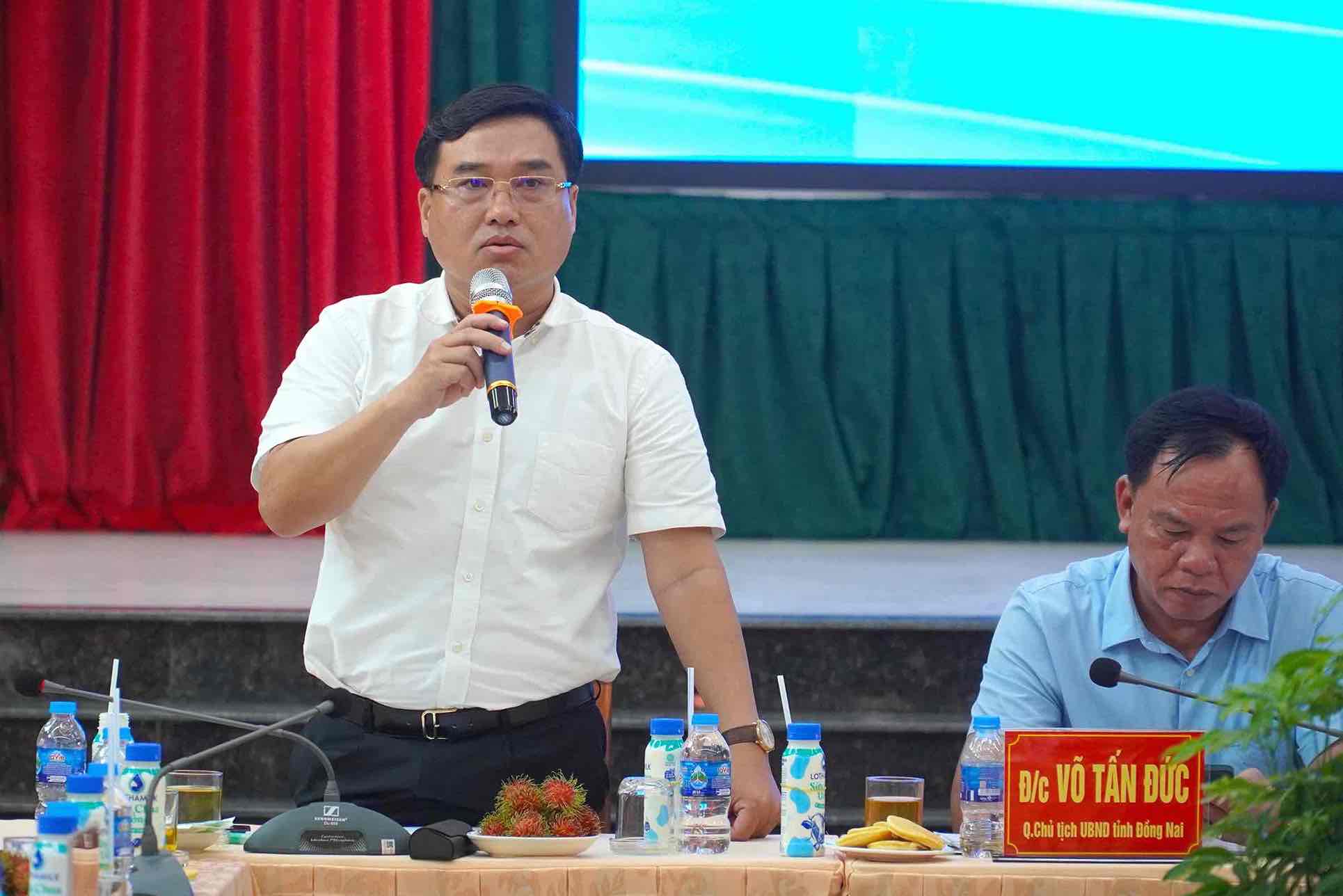 Bí thư Thành ủy TP Biên Hòa Hồ Văn Nam phát biểu tại cuộc họp. Ảnh: HAC