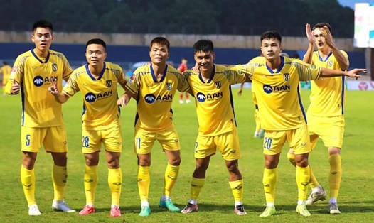 Sông Lam Nghệ An gặp Viettel ở lượt trận cuối V.League 2023-2024. Ảnh: VPF