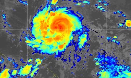 Ảnh vệ tinh bão Beryl hồi 2h ngày 30.6. Ảnh: NHC