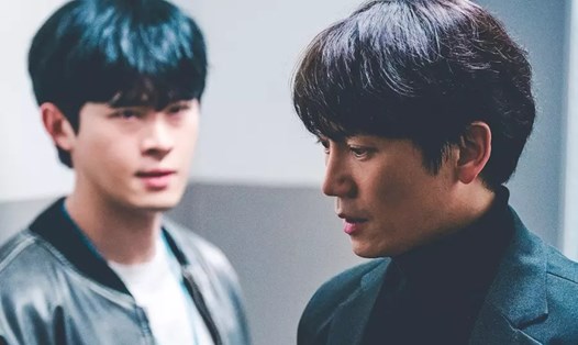 Phim “Mối liên kết bí ẩn” của Ji Sung được yêu thích nhờ cốt truyện logic, diễn xuất ấn tượng. Ảnh: Nhà sản xuất