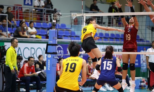 U20 nữ Việt Nam chạm trán U20 nữ Thái Lan trong trận mở màn giải bóng chuyền U20 nữ châu Á 2024. Ảnh: VFV