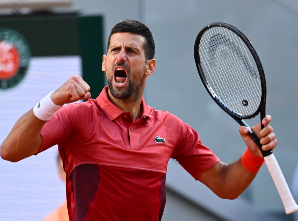 Djokovic lập kỉ lục mới với trận thắng thứ 370 tại các giải Grand Slam. Ảnh: Roland Garros