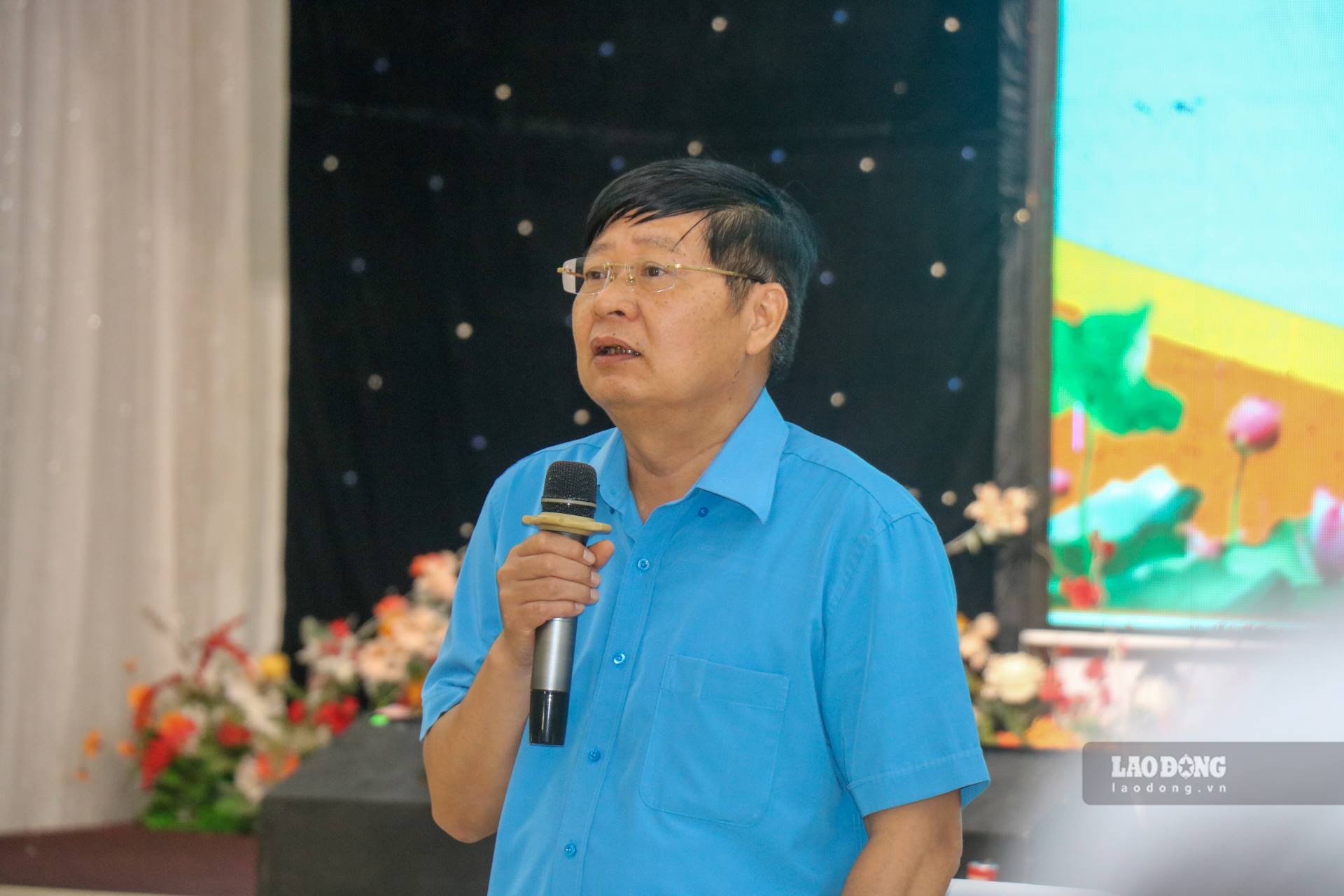 Phó Chủ tịch Tổng Liên đoàn Lao động Việt Nam Phan Văn Anh chủ trì hội nghị. Ảnh: Phúc Đạt.