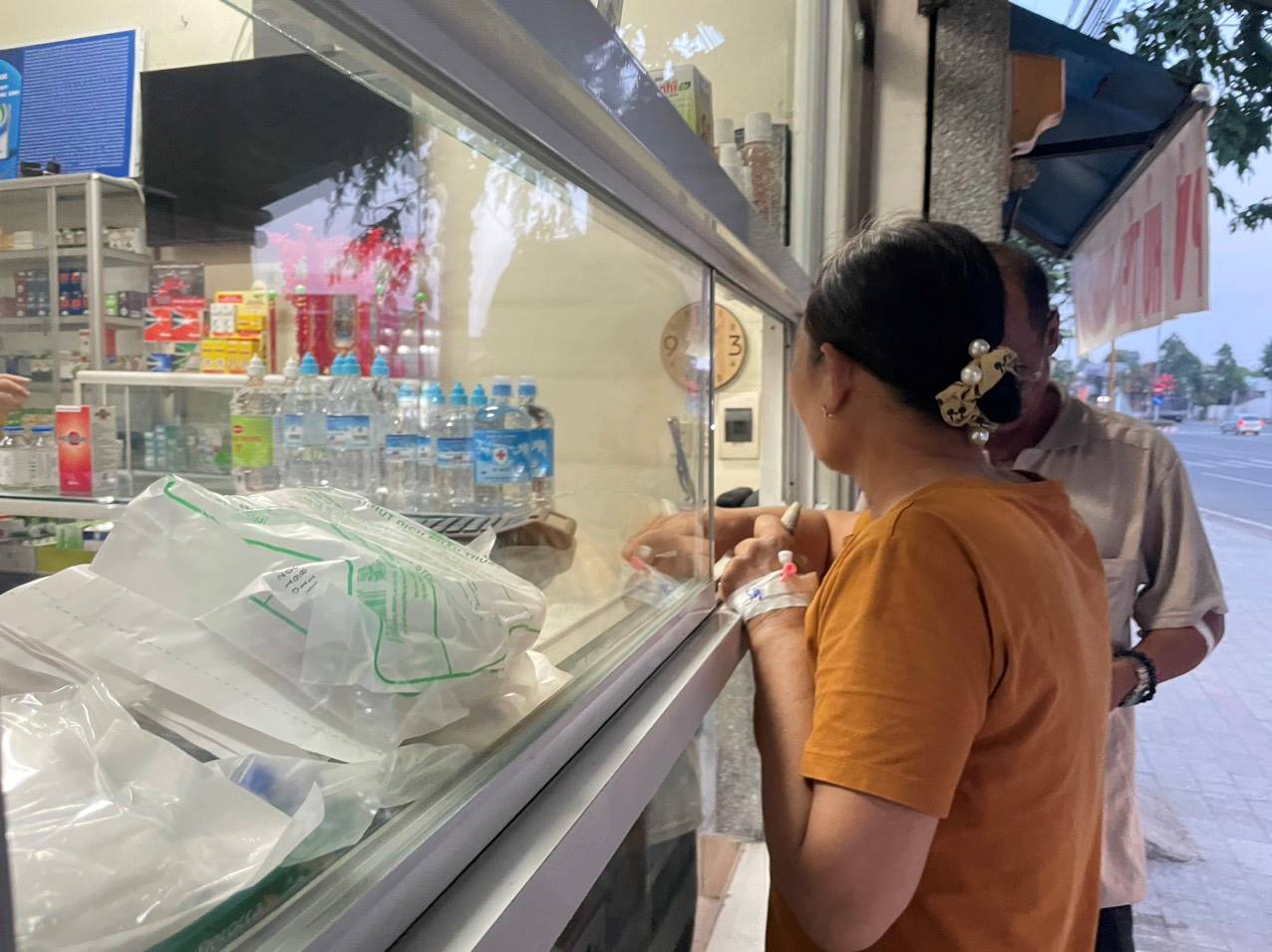 Sở Y tế tỉnh Bình Dương yêu cầu các cơ sở y tế công lập phải báo cáo việc thiếu thuốc và vật tư y tế đầu năm 2024. Ảnh: Đình Trọng