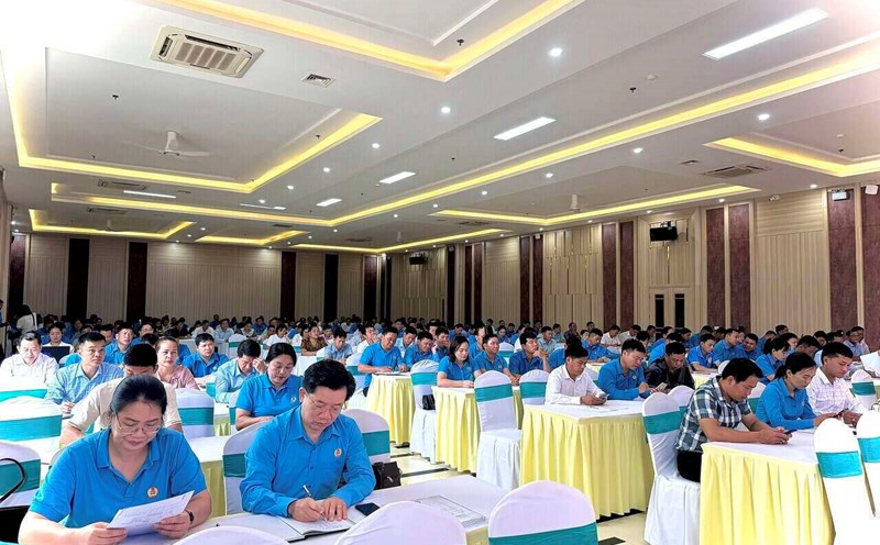 Toàn cảnh buổi tập huấn nghiệp vụ công tác Công đoàn. Ảnh: Minh Nguyễn
