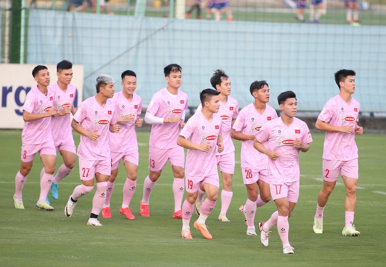 Đội tuyển Việt Nam chỉ có khoảng thời gian 6 ngày để tập luyện trước trận gặp Philippines. Ảnh: Minh Phong