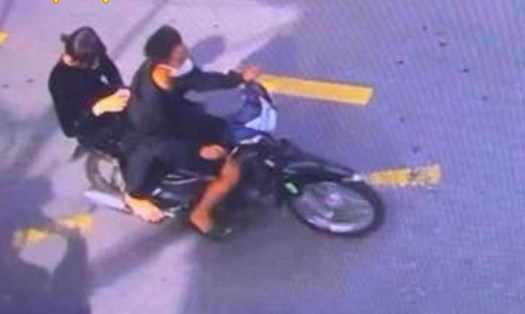 Xảy ra hàng loạt vụ trộm cắp, cướp giật ở Đà Nẵng. Ảnh cắt từ camera