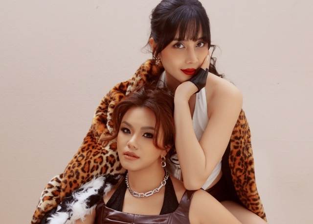 Phương Vy và Lưu Hương Giang. Ảnh: NSCC.