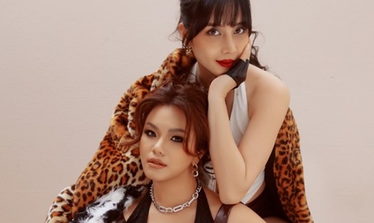 Phương Vy và Lưu Hương Giang. Ảnh: NSCC.