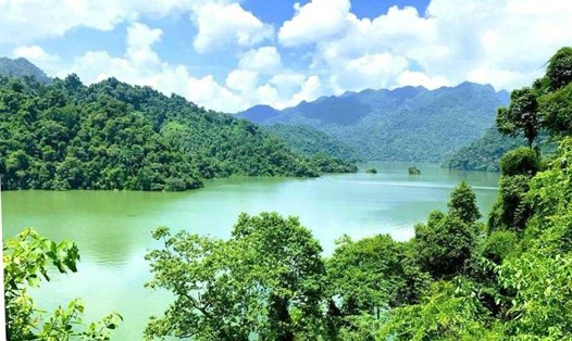 Khu du lịch Ba Bể được phát triển thành khu di lịch Quốc gia. Ảnh: Hải Minh