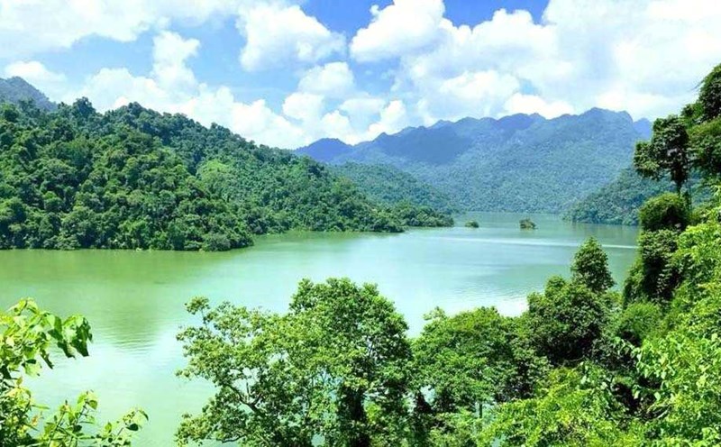 Khu du lịch Ba Bể được phát triển thành khu di lịch Quốc gia. Ảnh: Hải Minh