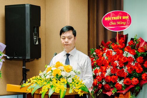 Ông Phạm Văn Đức - Phó Chủ tịch Hội Triết học Việt Nam phát biểu tại buổi lễ ký kết. Ảnh: BTC
