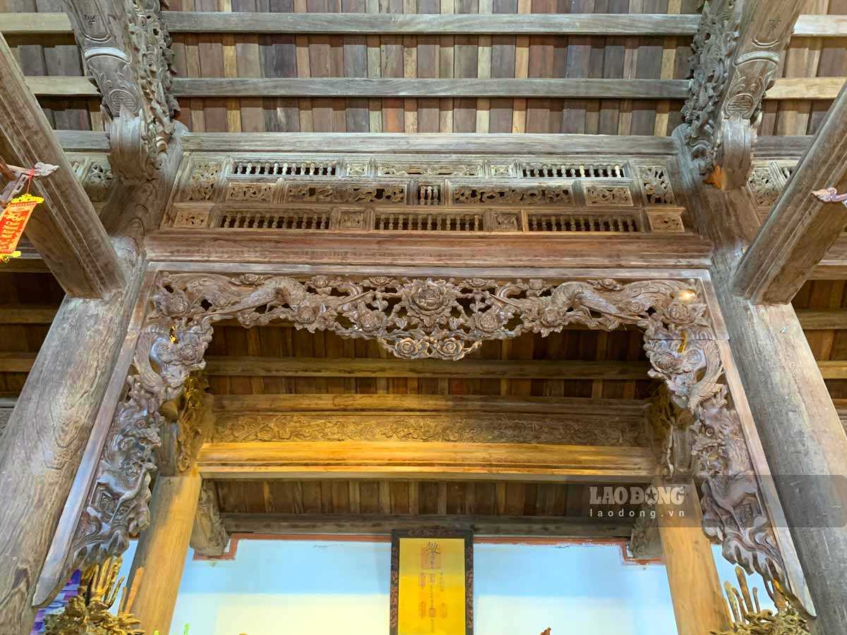 根据留下的亲笔签名，这座古屋是成泰国王六年左右由一位官员在谅山宫建造的。