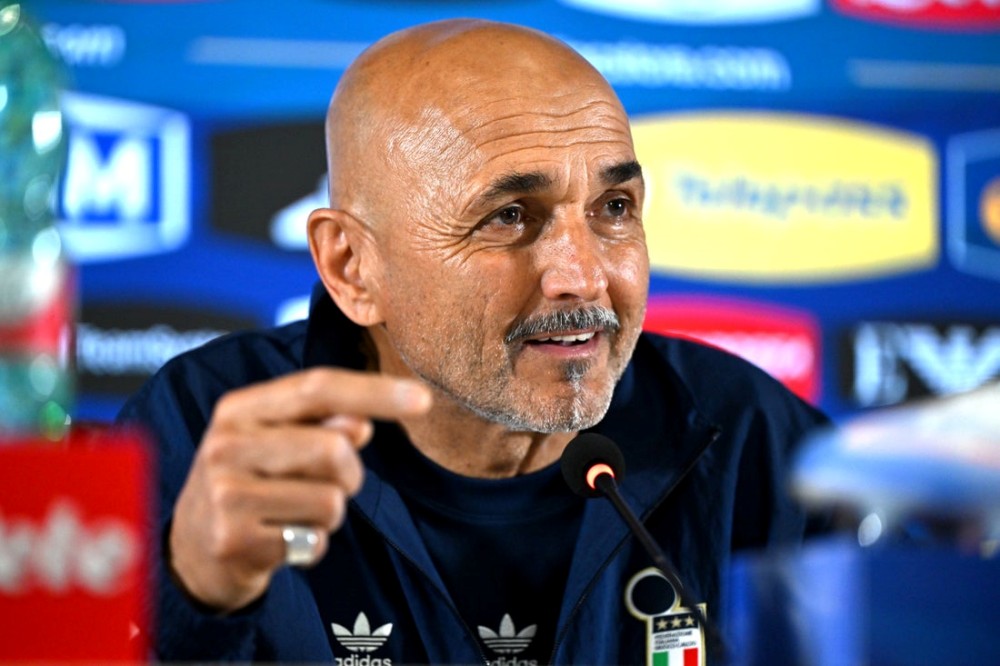 Huấn luyện viên Luciano Spaletti lần đầu tiên dẫn dắt một đội tuyển quốc gia ở giải đấu lớn. Ảnh: LĐBĐ Italy