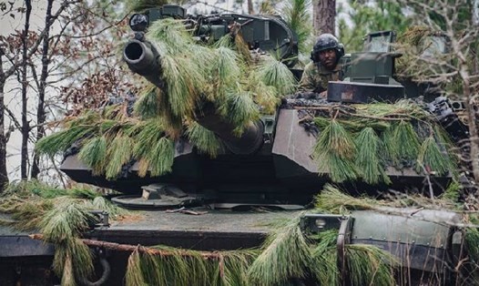 Abrams M1 khi được ngụy trang. Ảnh: Quân đội Mỹ