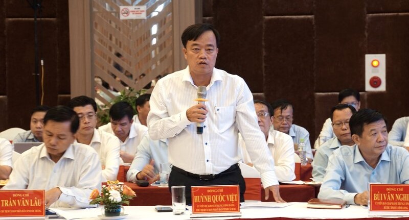 Chủ tịch UBND tỉnh Cà Mau Huỳnh Quốc Việt đề nghị có cơ chế chính sách riêng cho vùng ĐBSCL. Ảnh: Nhật Hồ