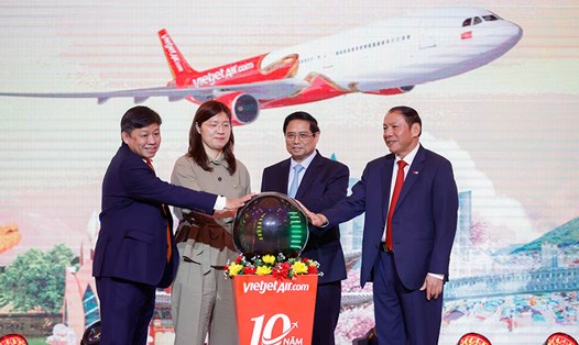 Thủ tướng Chính phủ Phạm Minh Chính tham dự sự kiện khai trương đường bay mới của Vietjet. Ảnh: Vietjet