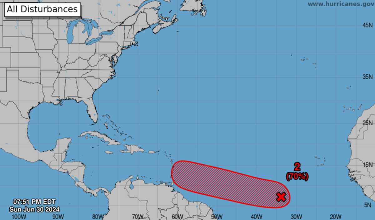 Hệ thống có tên 96L dự kiến mạnh lên thành áp thấp nhiệt đới vào giữa tuần. Ảnh: NOAA