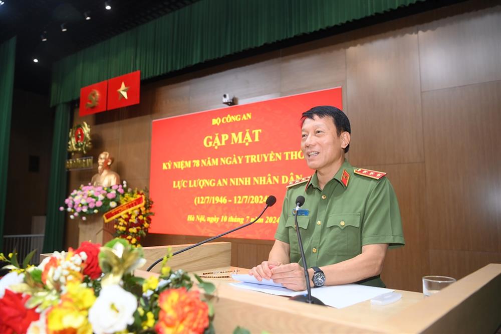Bộ trưởng Lương Tam Quang phát biểu tại buổi gặp mặt. Ảnh: Cổng TTĐT Bộ Công an