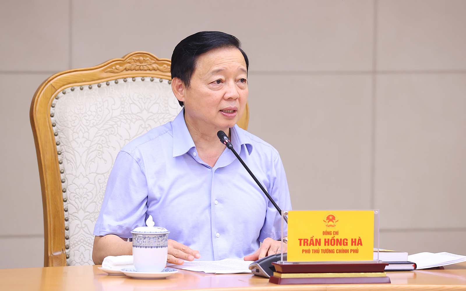 Phó Thủ tướng Chính phủ Trần Hồng Hà chủ trì cuộc họp. Ảnh: Minh Khôi