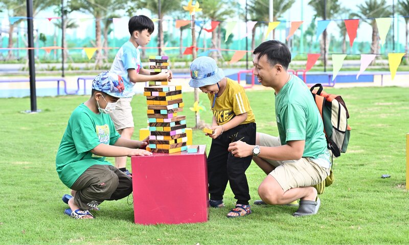 Hơn tất cả là tạo dựng những khoảnh khắc đáng nhớ cùng gia đình, những người thân yêu. Vẽ nên những trải nghiệm đầy sắc màu cho mỗi cư dân, mỗi gia đình khi trải nghiệm tại The Global City - Trung tâm mới của TP.HCM.