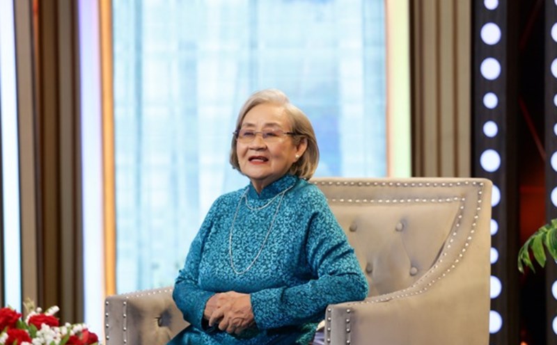 Con gái của liệt sĩ Đoàn Văn Bơ tại "Đời rất đẹp". Ảnh: NSX.