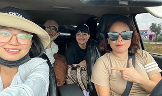 Chuyến phượt xuyên Việt của những chị em phụ nữ đam mê xê dịch. Ảnh: Nhân vật cung cấp