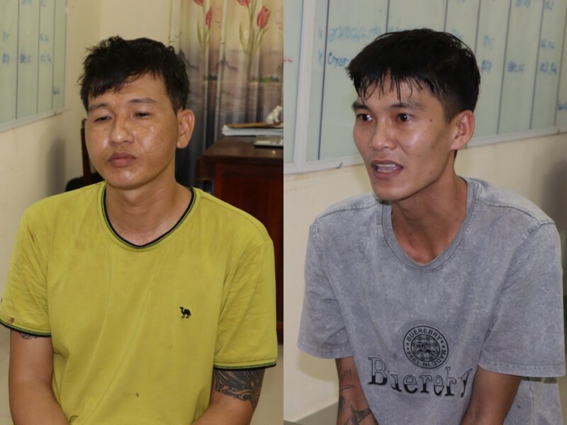 Đối tượng Phùng Hữu Quốc (trái), Nguyễn Hữu Toán (phải) bị bắt tạm giam để điều tra hành vi tàng trữ trái phép chất ma túy. Ảnh: Công an cung cấp. 