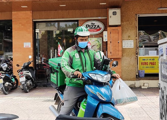 Xe máy cho shipper. Ảnh minh họa: Thế Lâm. 