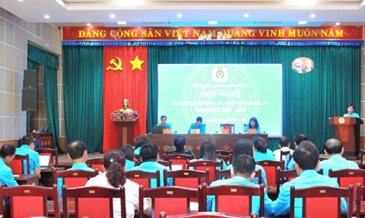 LĐLĐ tỉnh Sơn La tổ chức Hội nghị Ban Chấp hành lần thứ tư, nhiệm kỳ 2023-2028. Ảnh: Hoàng Ánh