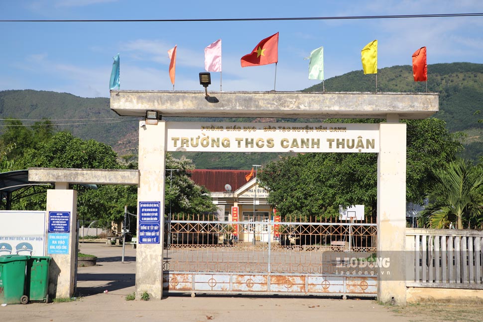 Trường THCS bán trú Canh Thuận. Ảnh: Hoài Luân