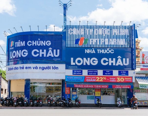 Một cơ sở tiêm chủng Long Châu. Ảnh: Minh Anh