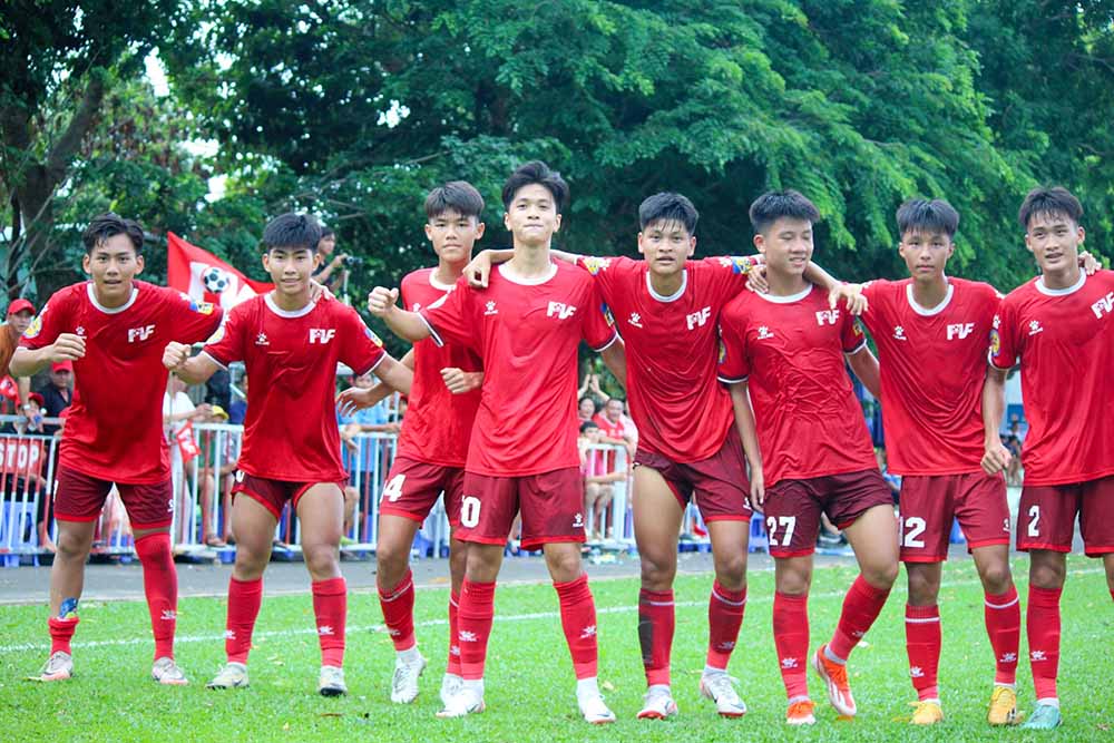 U17 PVF won big against U17 Song Lam Nghe An. Photo: VFF