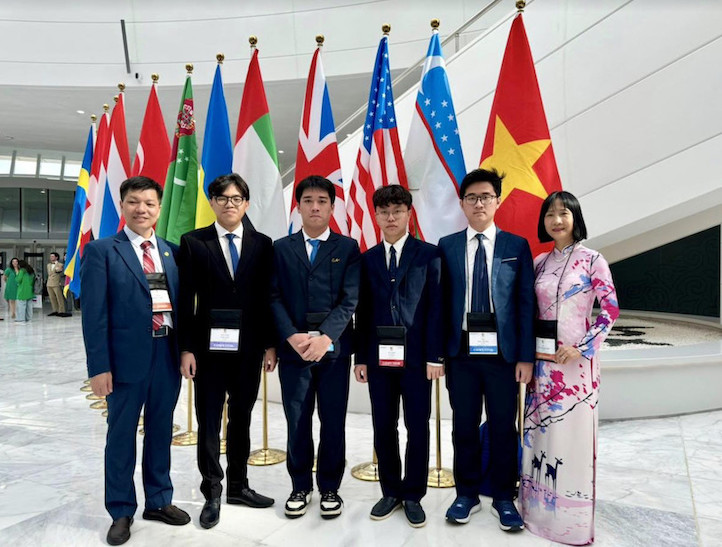 Học sinh Việt đạt 3 huy chương Vàng Olympic Sinh học Quốc tế