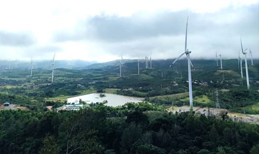 Dự án điện gió triển khai ở xã Hướng Linh, thuộc huyện miền núi biên giới Hướng Hóa được bán 100% cổ phần cho nhà đầu tư nước ngoài. Ảnh Hưng Thơ