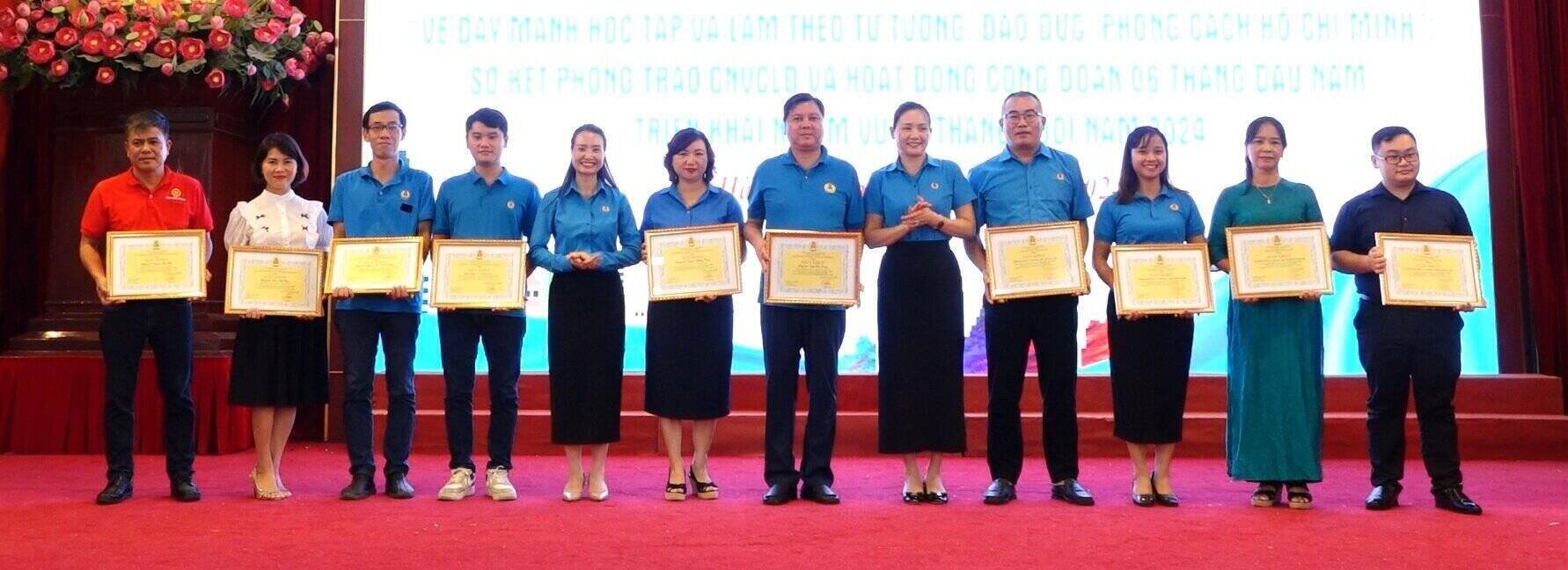 Đoàn viên, người lao động làm tốt việc học và làm theo Tư tưởng, đạo đức, phong cách Hồ Chí Minh. Ảnh: CĐN