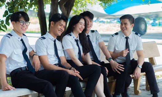 Sinh viên Học viện Hàng không Việt Nam.