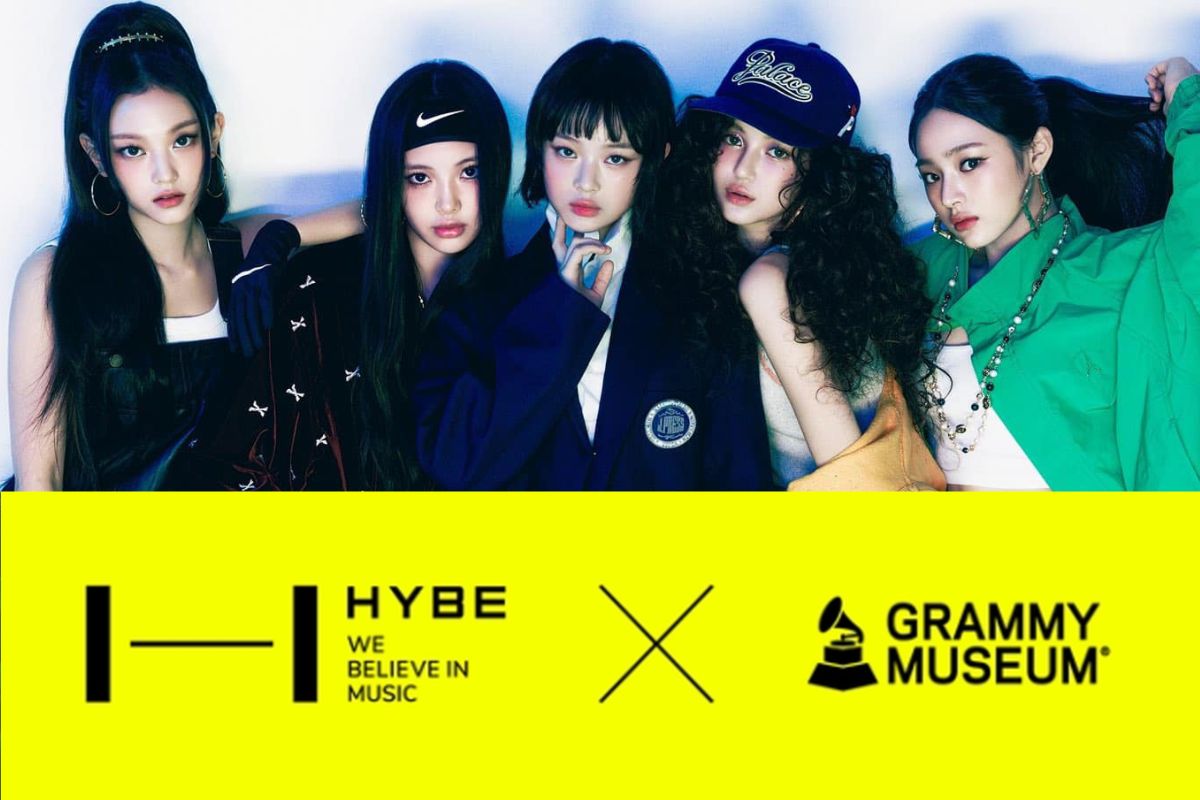 Công ty ADOR từ chối để NewJeans tham gia triển lãm của HYBE. Ảnh: Naver