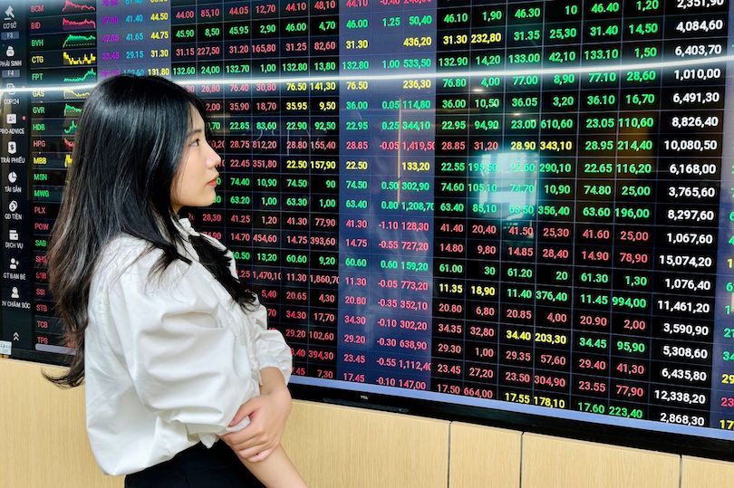 Ủy ban Chứng khoán Nhà nước đã chủ động làm việc thường xuyên với các tổ chức xếp hạng, các nhà đầu tư quốc tế lớn. Ảnh: Đức Mạnh 