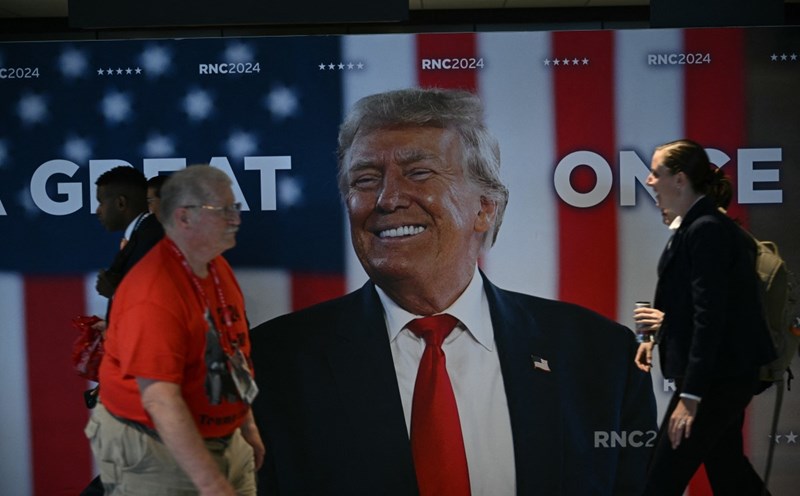 Chân dung ông Donald Trump tại Đại hội toàn quốc Đảng Cộng hòa ngày 15.7.2024. Ảnh: AFP