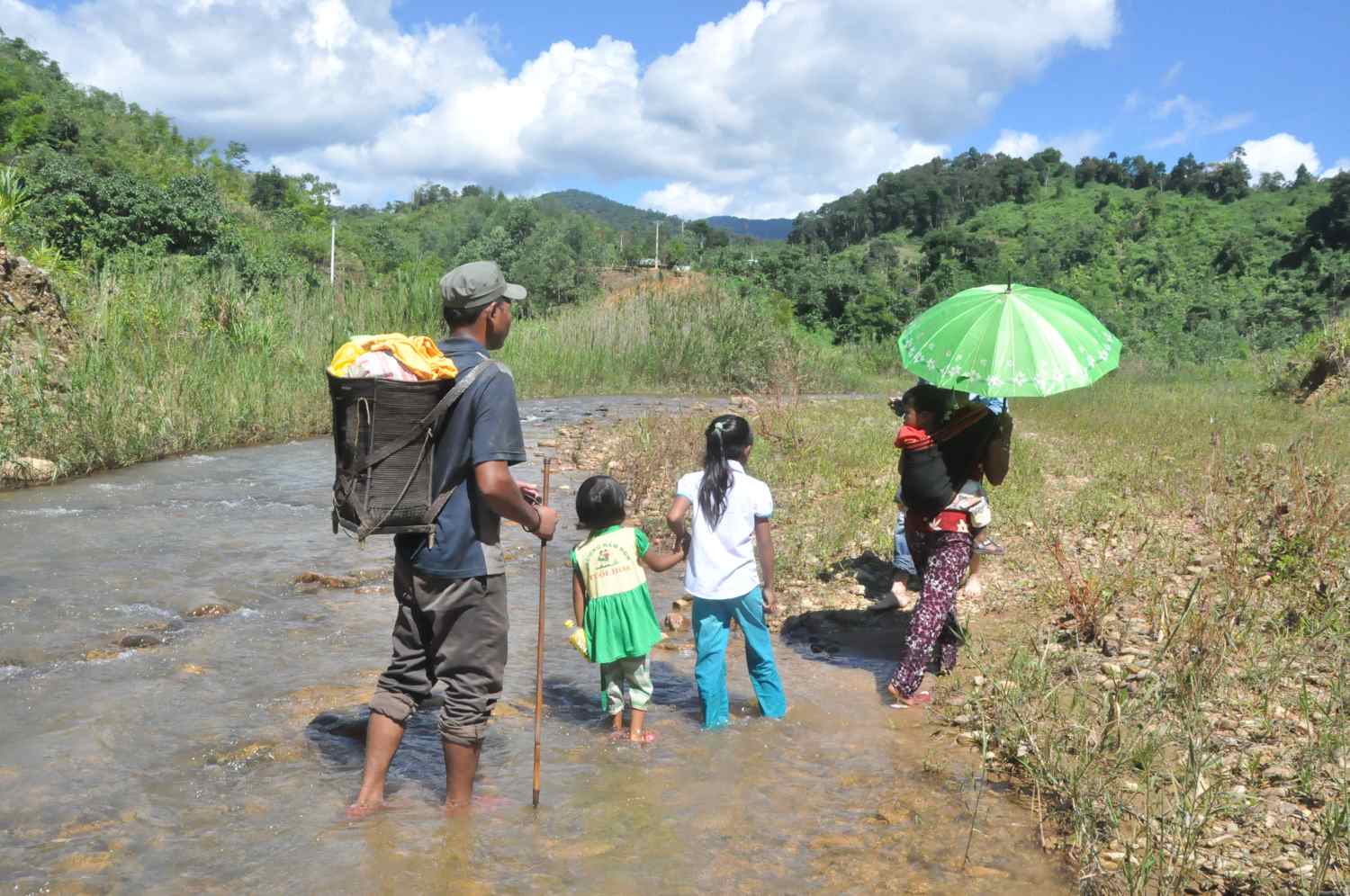 Người thiểu số Cơ Tu ở Quảng Nam theo phụ hệ hay mẫu hệ?