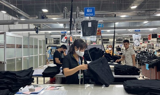 NLĐ có thể nghỉ hưu sau 15 năm đóng BHXH kể từ 1.7.2024. Ảnh: Phương Minh