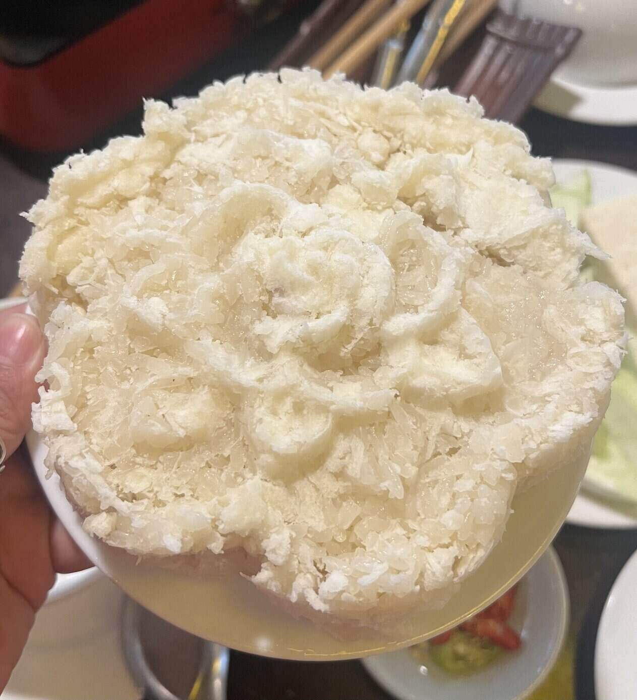 毎食炭水化物を減らすことは、自宅で高血糖を下げる簡単な方法です。写真:キエウ・ヴー