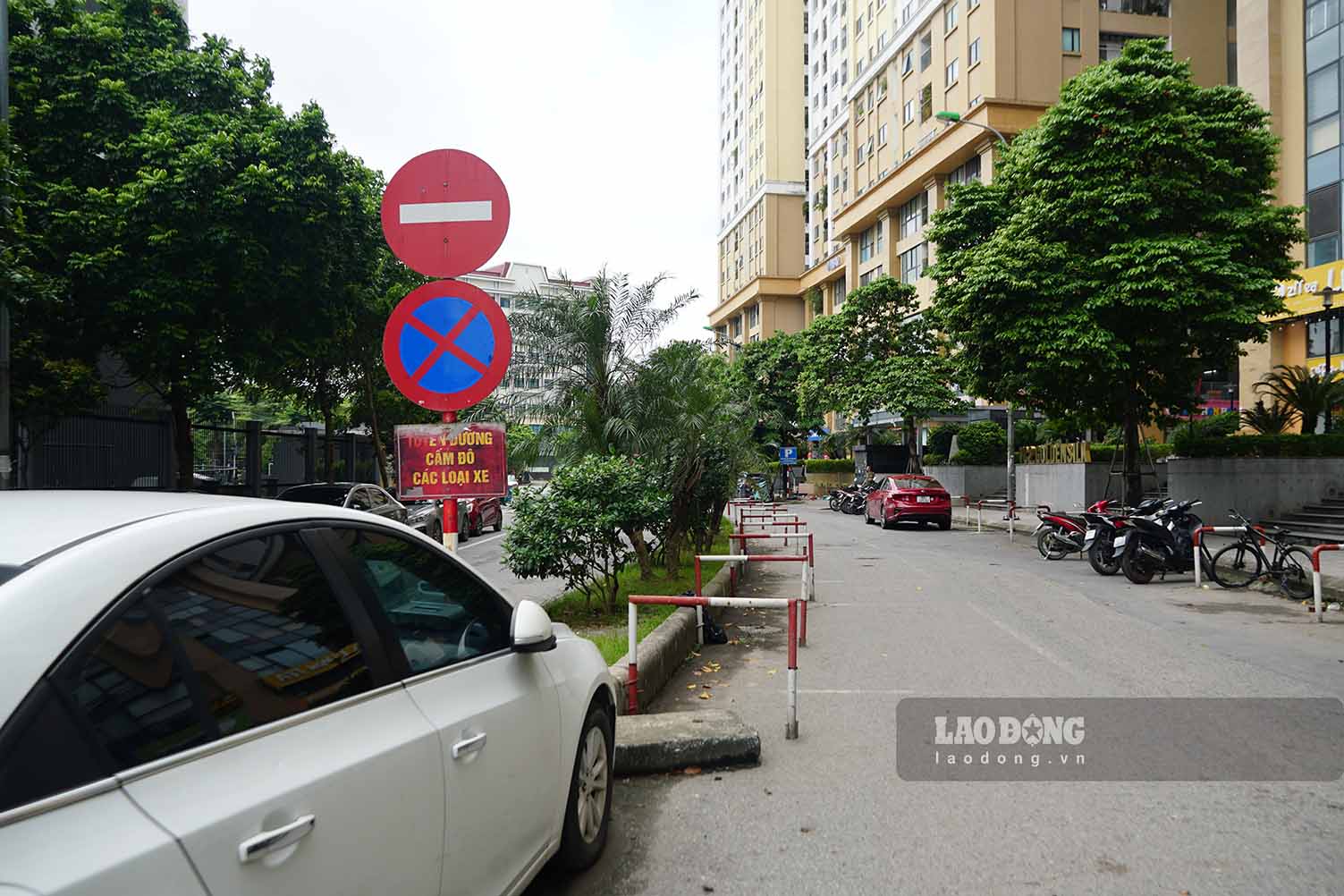 There is no sign system in Kim Van - Kim Lu urban area.