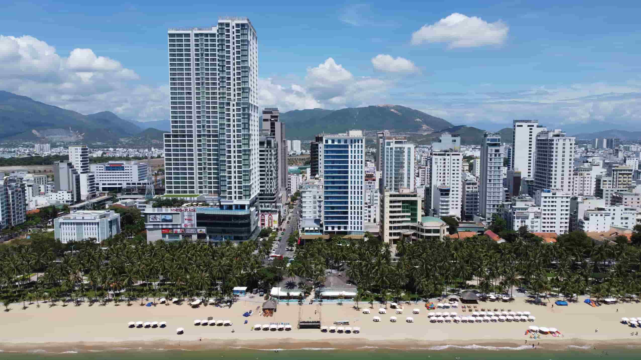 Cơ quan chức năng có báo cáo hơn 60 dự án cần xác định lại giá đất trên địa bàn tỉnh Khánh Hòa. Ảnh: Hữu Long